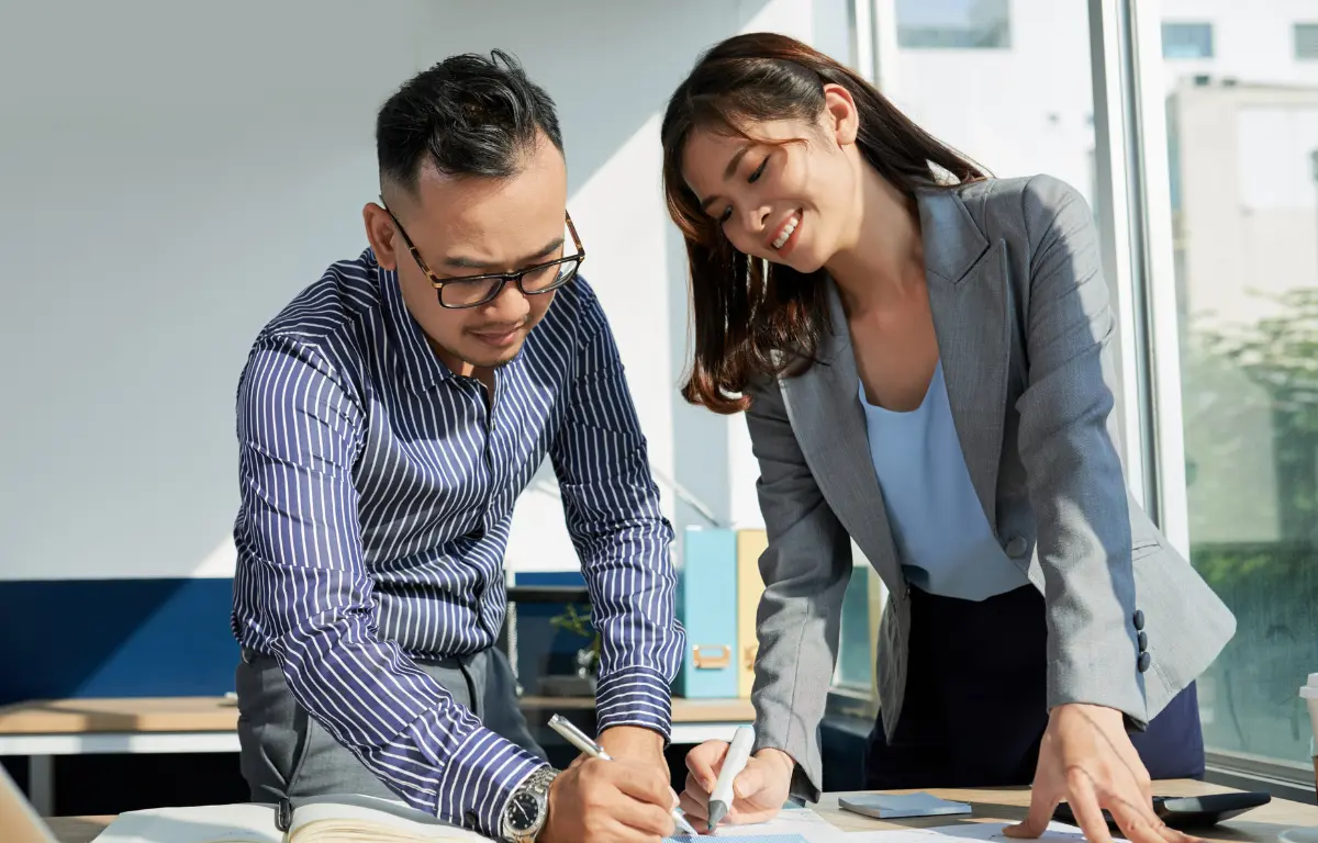 La importancia de la contabilidad en una empresa radica en su capacidad para monitorear la salud financiera y facilitar la toma de decisiones.